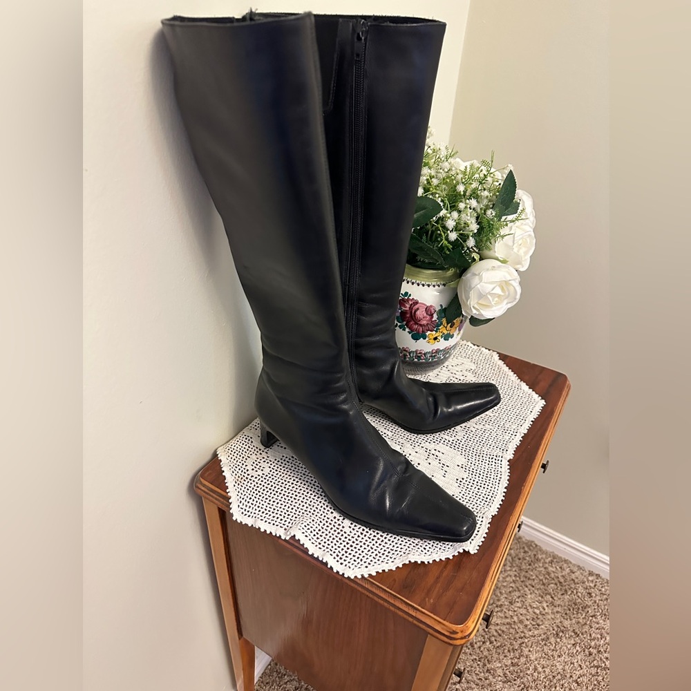 Classic Black Knee-High Leather Italian Boots